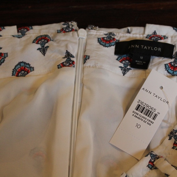Belted Patterned Summer Skirt by AnnTaylor - Picture 11 of 16
